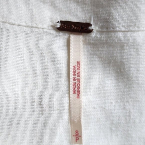 Free People White Button Up Blouse Top Lace Half Sleeves Tie Neck Crochet - Picture 5 of 7